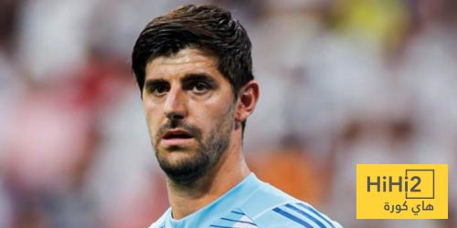 فيديو : تيبو كورتوا يقدم درس للمنتهي كارلو انشلوتي