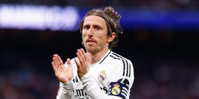 رحلة مودريتش مع ريال مدريد: من بداية متواضعة إلى أيقونة تاريخية