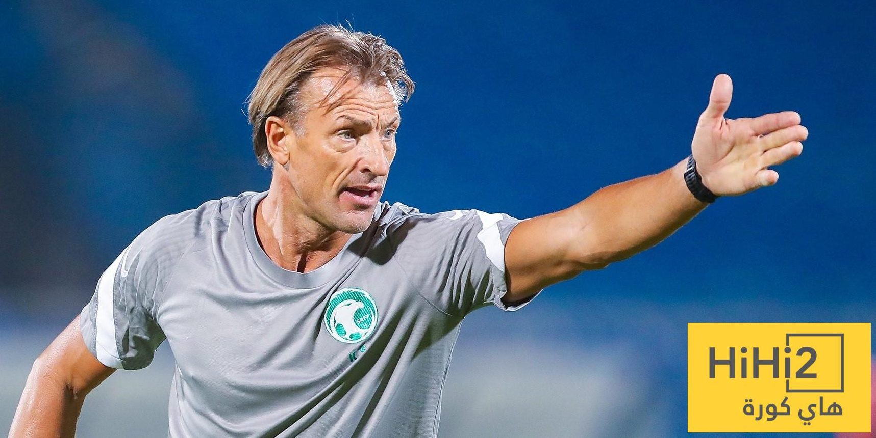 تصرف مثير من هيرفي رينارد ضد لاعبو الأخضر ! تصرف مثير من هيرفي رينارد ضد لاعبو الأخضر !