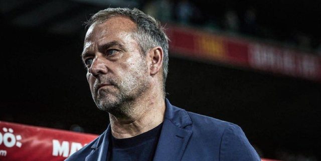 برشلونة يستعد لتجديد عقود 3 لاعبين