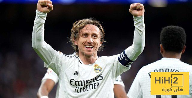 خليفة مودريتش يظهر في مدريد