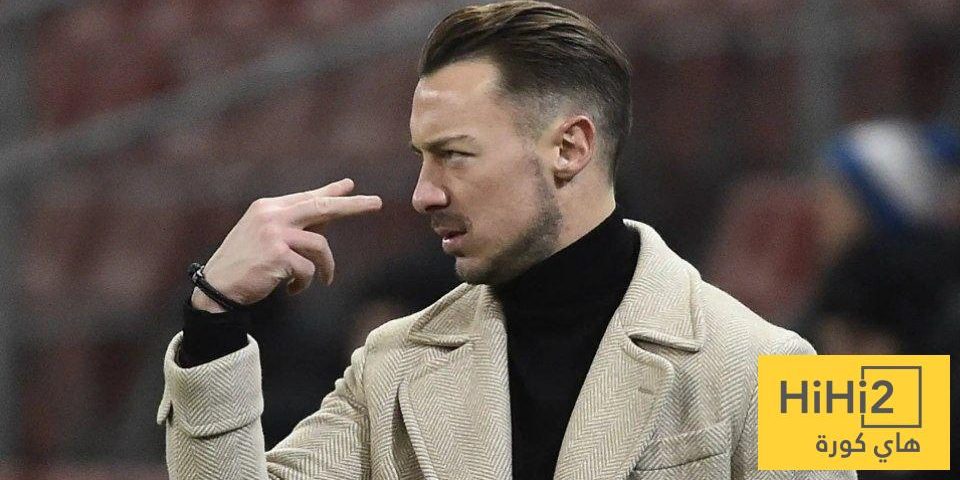 من هم المدربون الذين نجوا من عاصفة الإقالات بالدوري السعودي؟