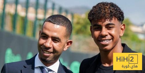 فيديو.. لامين وعائلته يغادرون مقر برشلونة بعد تجديد عقده