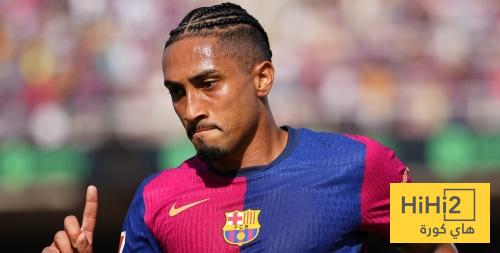 ” انا هنا بفضل عملي”.. رافينيا يتباهى بما حققه مع برشلونة