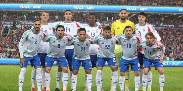 تشكيلة ايطاليا الرسمية للقاء مولدوفا