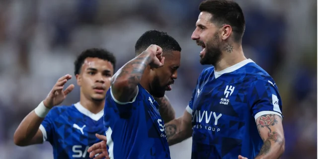 نسبة تأهل الهلال من دور المجموعات كبيرة!