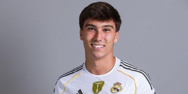 ريال مدريد يسجل الهدف الأول أمام الهلال
