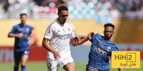 صحفي أندلسي يسخر من مستوى الريال أمام الهلال
