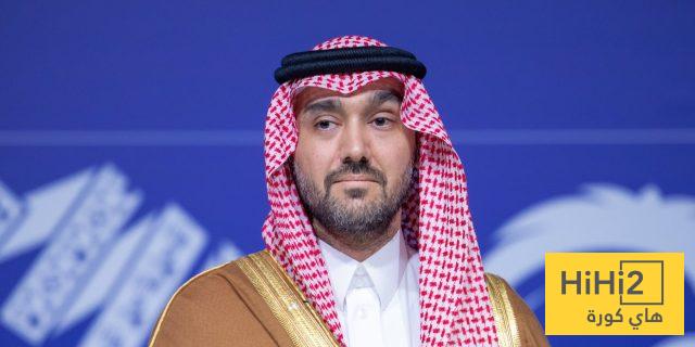 وزير الرياضة يشيد بأداء الهلال بعد التعادل مع ريال مدريد