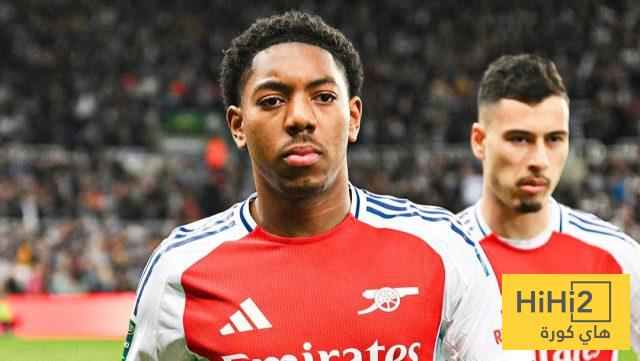 موسم الأحلام لمايلز لويس سيلي مع أرسنال ومنتخب إنجلترا
