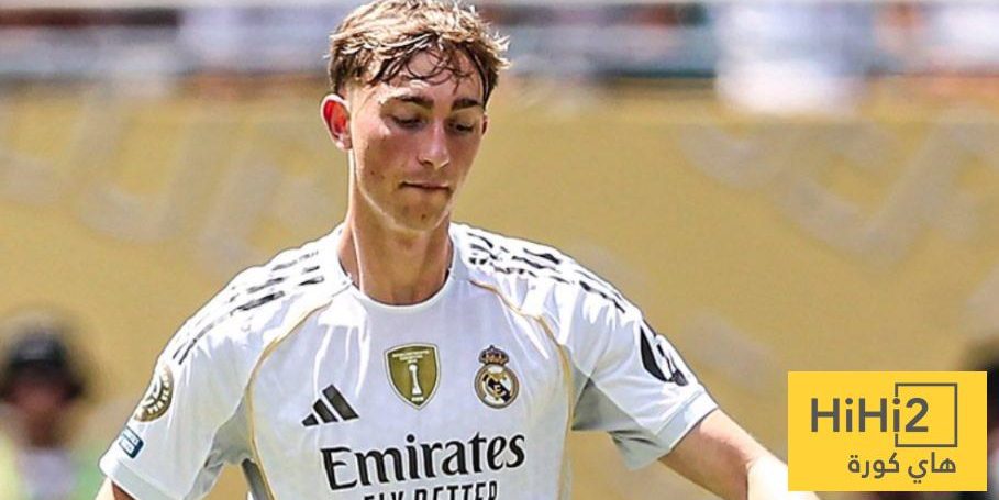 نيوز برو : تعليق هويسين على ظهوره الأول بقميص ريال مدريد