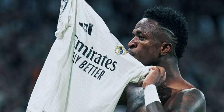 شبكة الحلم : ريال مدريد يجدد عقد فينيسيوس وهذا موعد الإعلان رسميًا