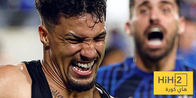 الهلال يمنح لاعبيه مكافأة الفوز أمام مانشستر سيتي