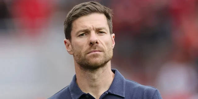 حجر الأساس لمشروع ريال مدريد في خط الدفاع