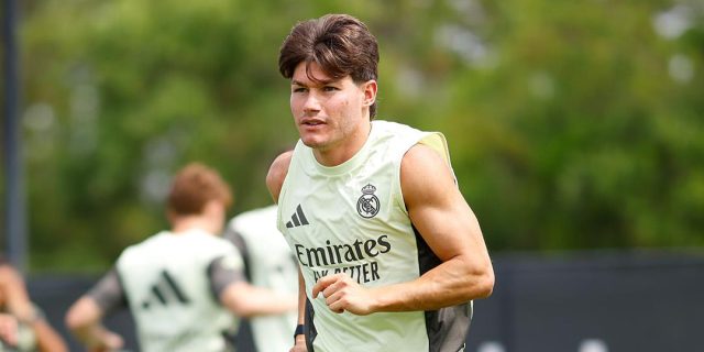 صور: ريال مدريد يختتم تدريباته استعداداً لمواجهة باريس