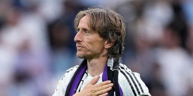 مودريتش يختار خليفته