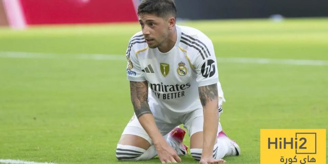 اكثر لاعب في تاريخ كرة القدم شارك في هذا الرقم من عددٍ الدقائق والمباريات