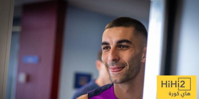 برشلونة يؤجل تجديد عقد توريس.. والسبب؟!