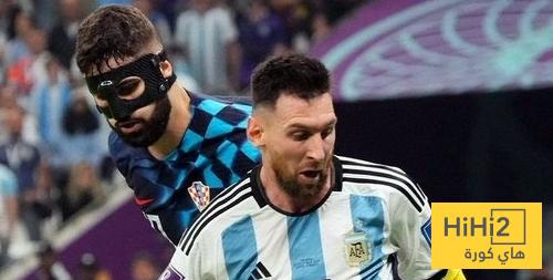 غفارديول : لا يمكن انتزاع الكرة من ميسي