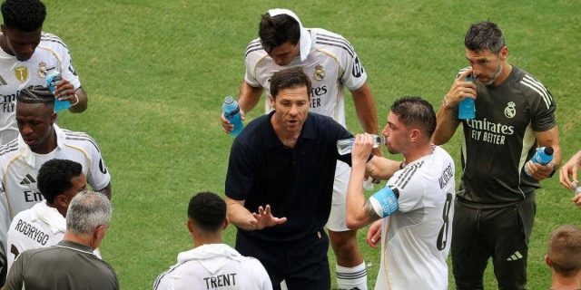 ريال مدريد يعطي ألونسو صلاحيات للتعامل بحزم مع هذا الأمر..!