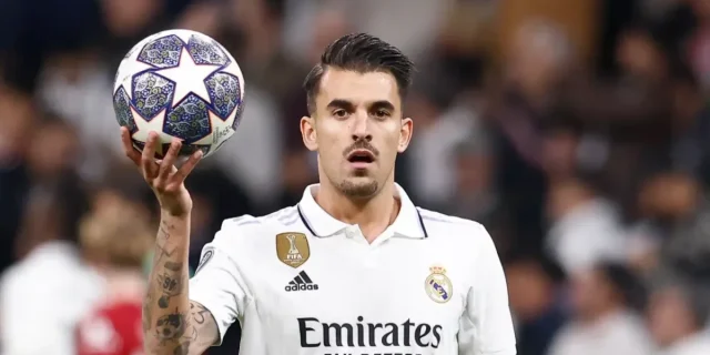 سيبايوس يطرق باب تشكيلة ريال مدريد بقوة