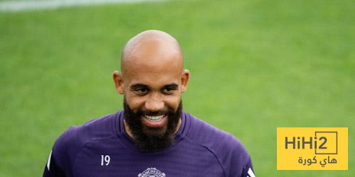 ماذا قدم مبيومو في الدوري الإنجليزي؟