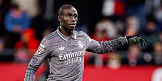 موقف ميندي المعقد في ريال مدريد