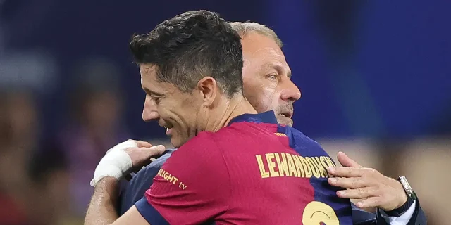 كيف سيعوض فليك غياب ليفاندوفسكي في برشلونة؟