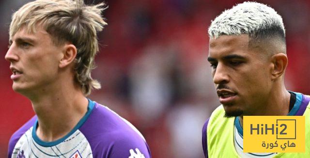 تقييم فريق فيورنتينا في الشوط الأول أمام مانشستر يونايتد
