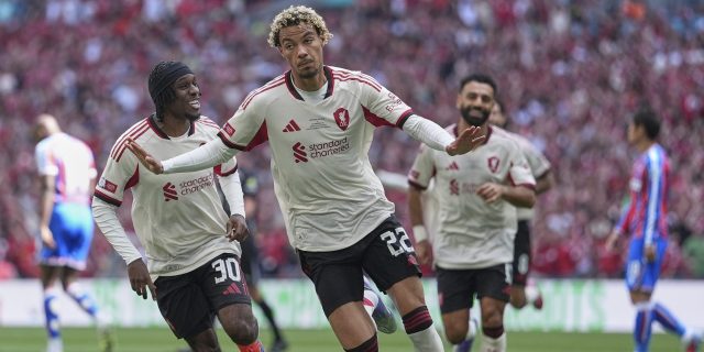 ليفربول يتقدم على كريستال بالاس في الشوط الأول