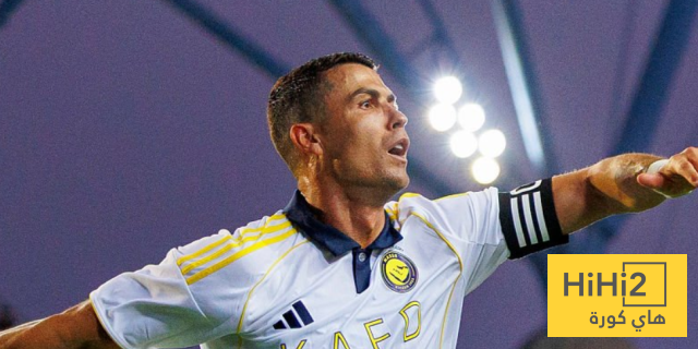 عين على رونالدو في مباراة النصر وألميريا