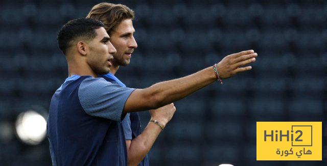 صور من تدريبات باريس جيرمان الفرنسي قبل نهائي السوبر الأوروبي