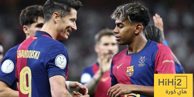 ليفاندوفسكي يدافع عن لامين يامال