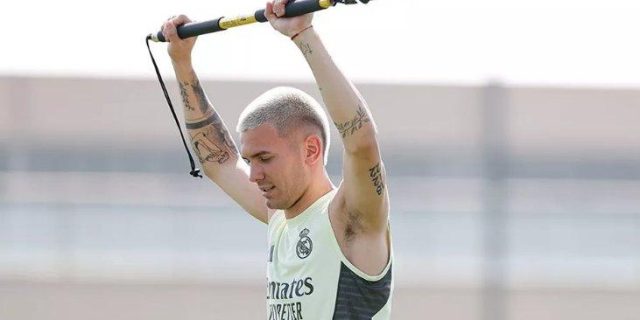 أكثر ما فاجأ ماستانتونو في التدريب الأول مع ريال مدريد!