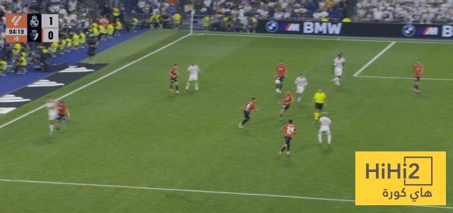مدرب أوساسونا يعترض على طرد لاعبه أمام ريال مدريد
