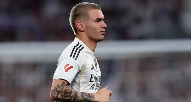 ريال مدريد يثق في ماستانتونو