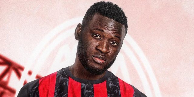 بونيفاس يصل ميلانو لإجراء الفحص الطبي قبل انضمامه لميلان