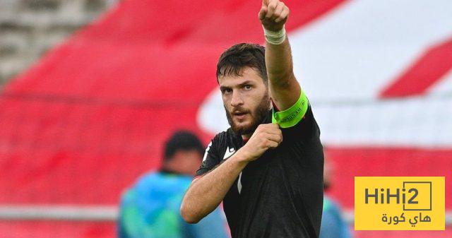 خفيتشا كفاراتسخيليا يتألق مع جورجيا في تصفيات كأس العالم