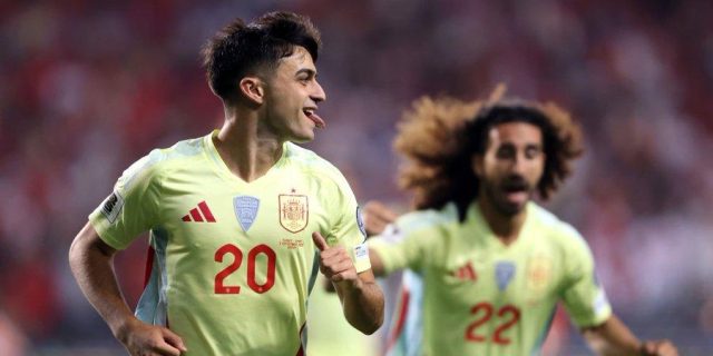 بيدري يضرب تركيا بالهدف السادس