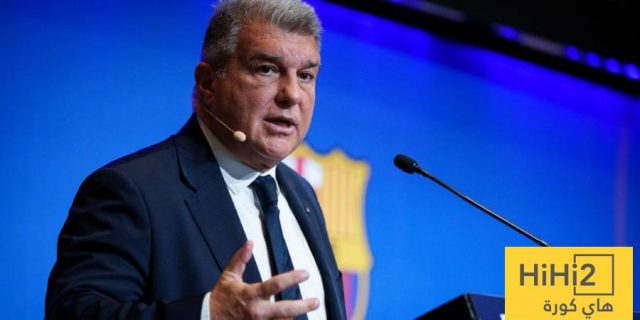 فوز برشلونة على فالنسيا أهم من “فضيحة يوهان كرويف”