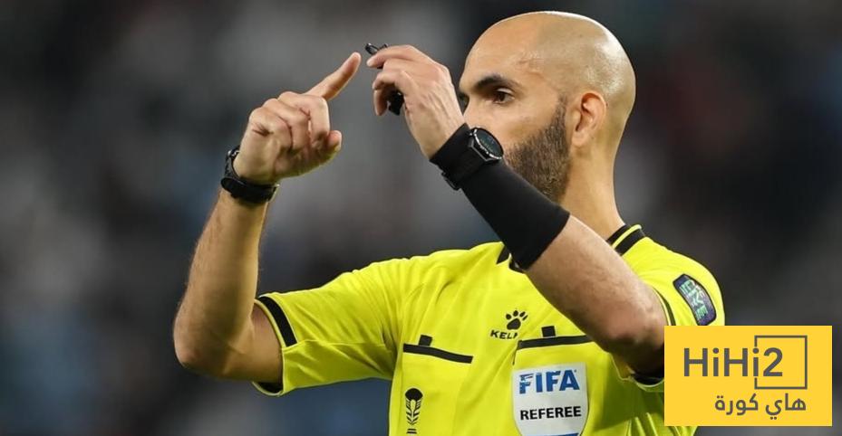 نتائج الهلال مع الحكم الدولي أحمد العلي