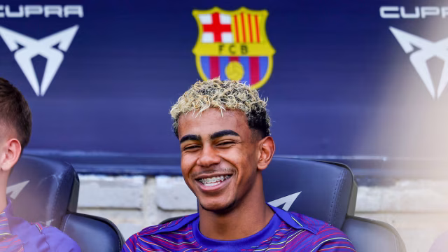 لامين يامال يغيّر المشهد في برشلونة