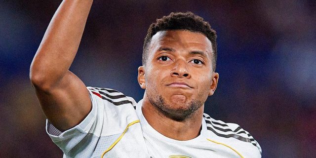مبابي ينضم لاساطير الهاتريك في دوري أبطال أوروبا