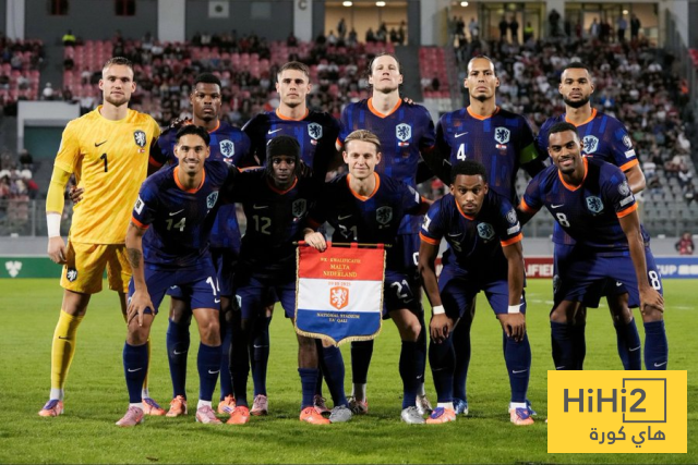 تشكيلة هولندا الرسمية للقاء فتلندا تشكيلة هولندا الرسمية للقاء فتلندا