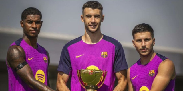 صفقات برشلونة الجديدة تقنع فليك في 10 مباريات فقط