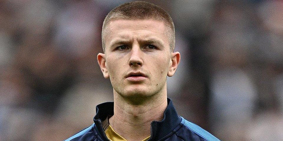 ريال مدريد يضع آدم وارتون كأولوية في الصيف