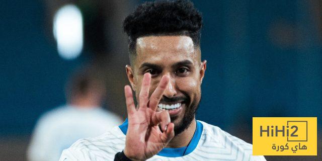 أسطورة الهلال يدافع عن سالم الدوسري