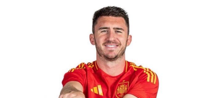 لابورت يرتدي قميص أولمو رقم 10 مع منتخب إسبانيا والسبب..؟!