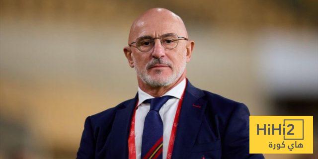 صدام معلن من دي لا فوينتي ضد برشلونة