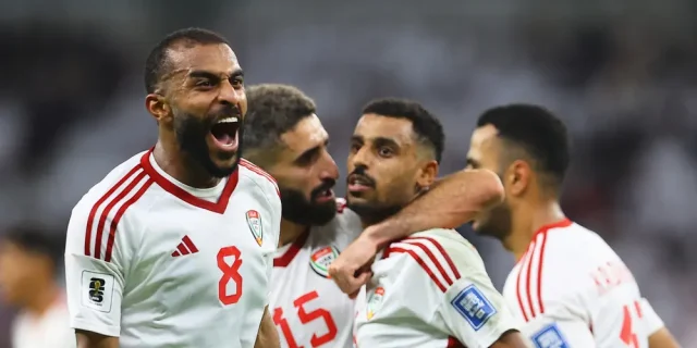 من أفضل لاعب في مباراة قطر والإمارات؟
